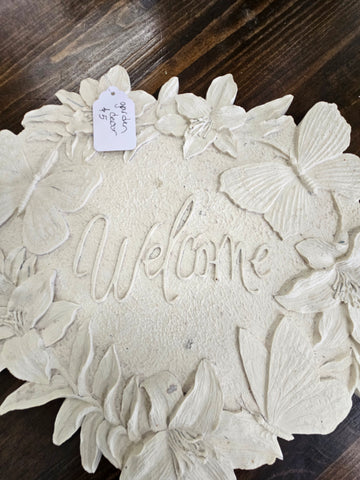 Outdoor Welcome Sign