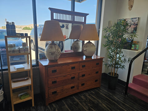 Mission Dresser